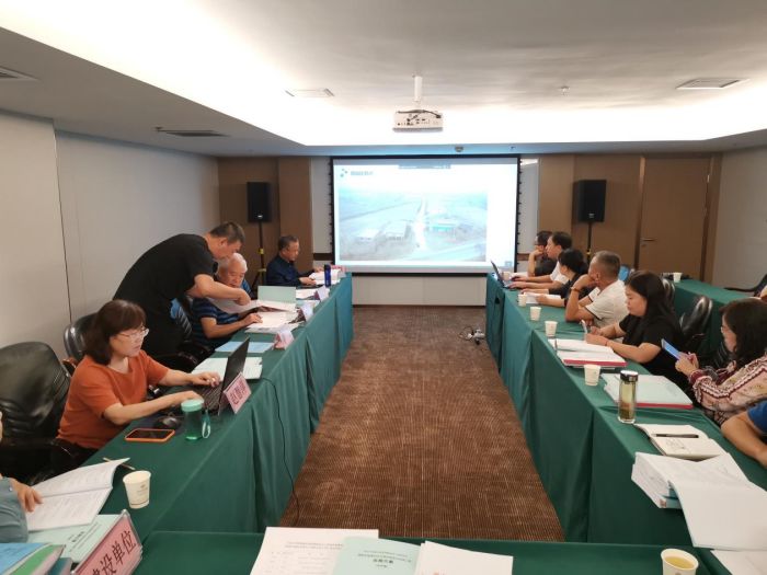 省水利廳組織召開水保項(xiàng)目專家評審會(huì).jpg